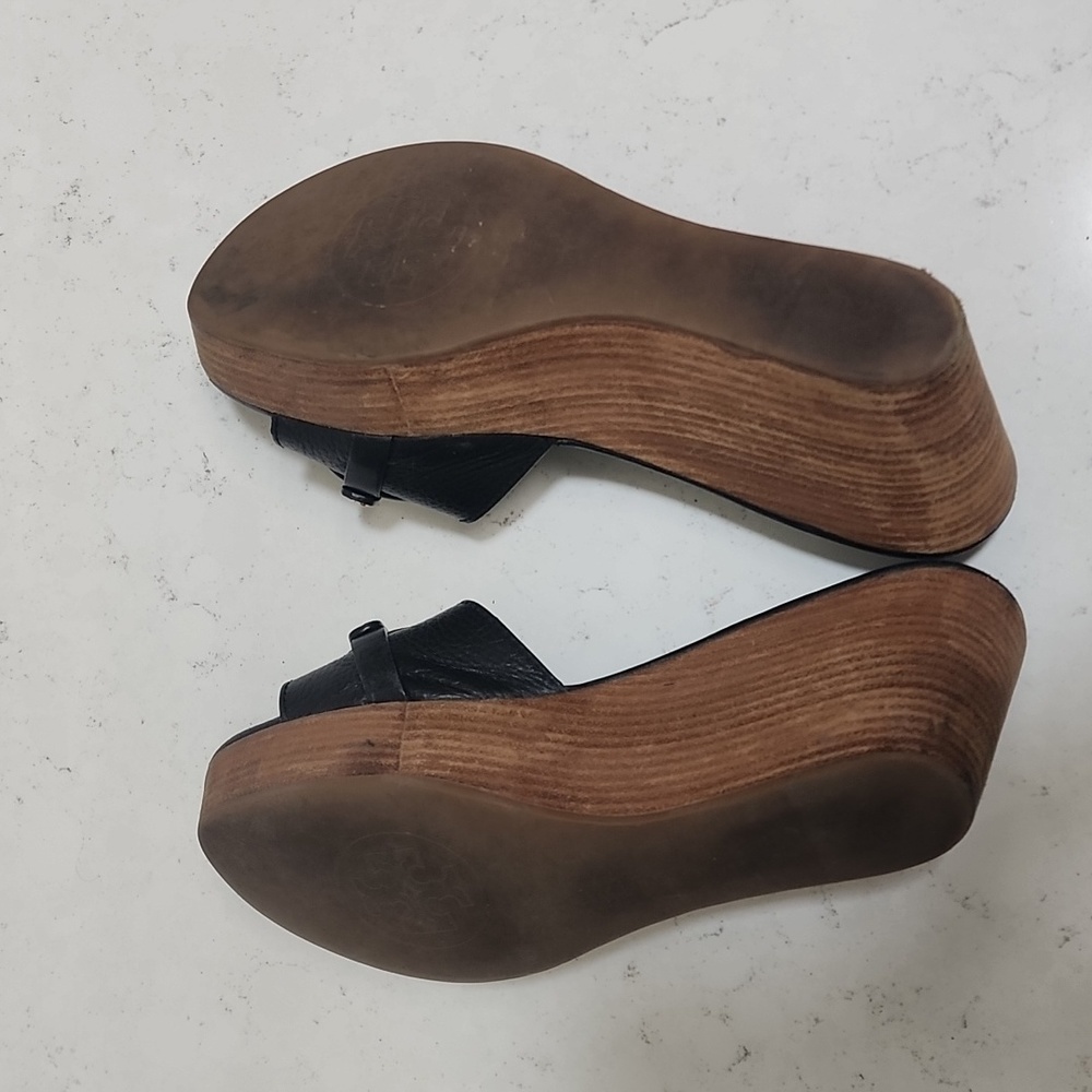 Tory Burch Black Wedges with Gold Logo - Picture 4 of 6